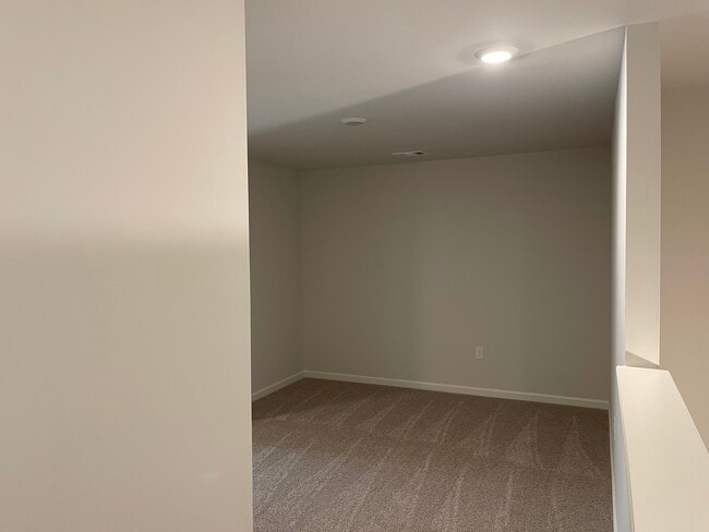 Building Photo - 3101 Greyton Dr