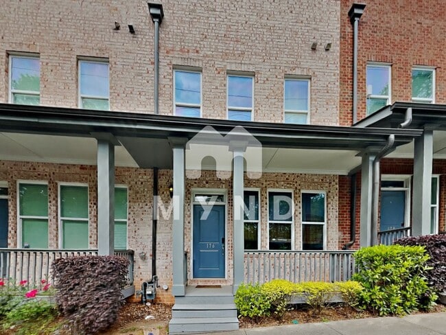 Building Photo - 176 Marion Pl NE