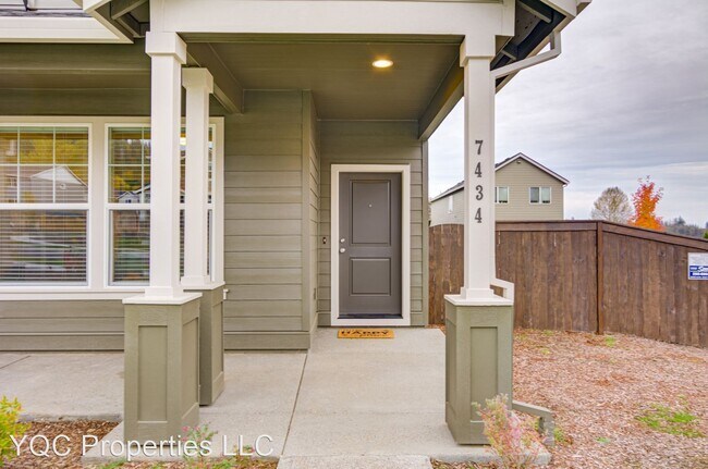 Building Photo - 3 br, 2.5 bath House - 7434 N 93rd Ave