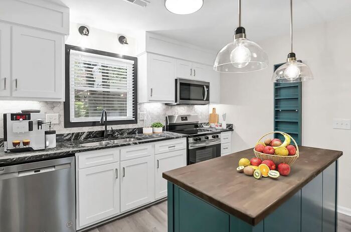 Primary Photo - Fully Renovated Home