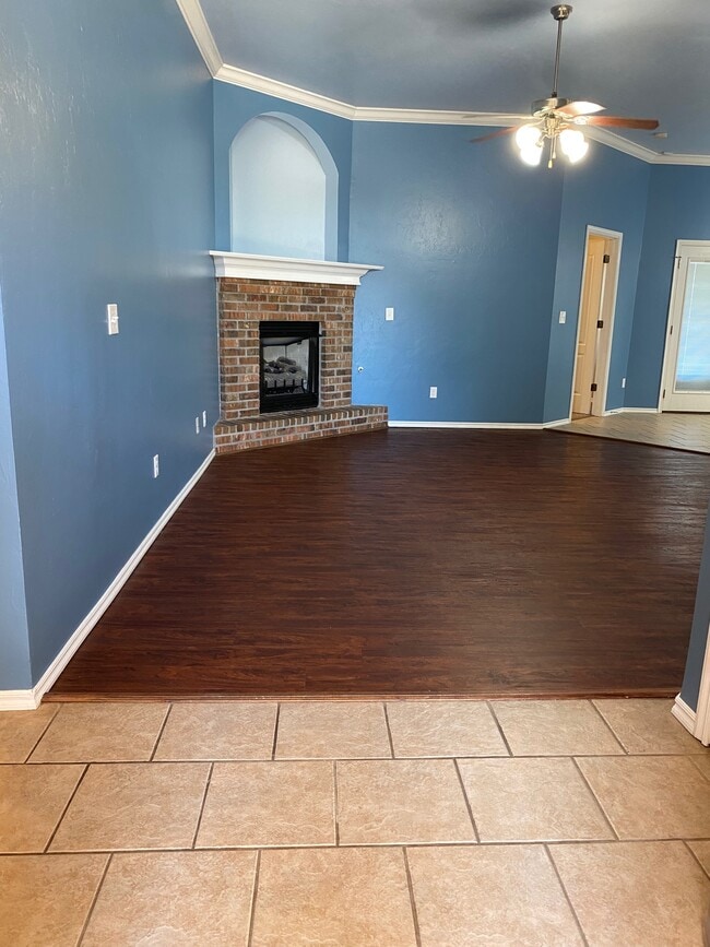 Building Photo - 7921 Frye Ln