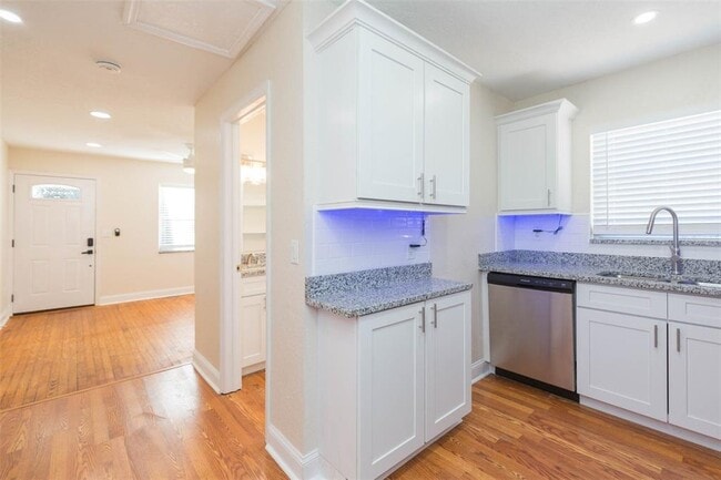 Foto del edificio - 2881 61st Ave N