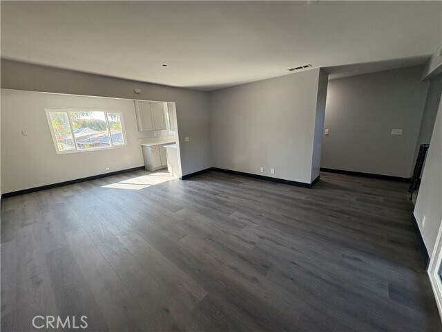 Foto del edificio - 2826 Cogswell Rd