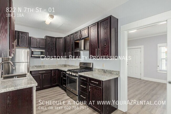 Foto del edificio - Charming Downtown 1 Bedroom 1 Bath!