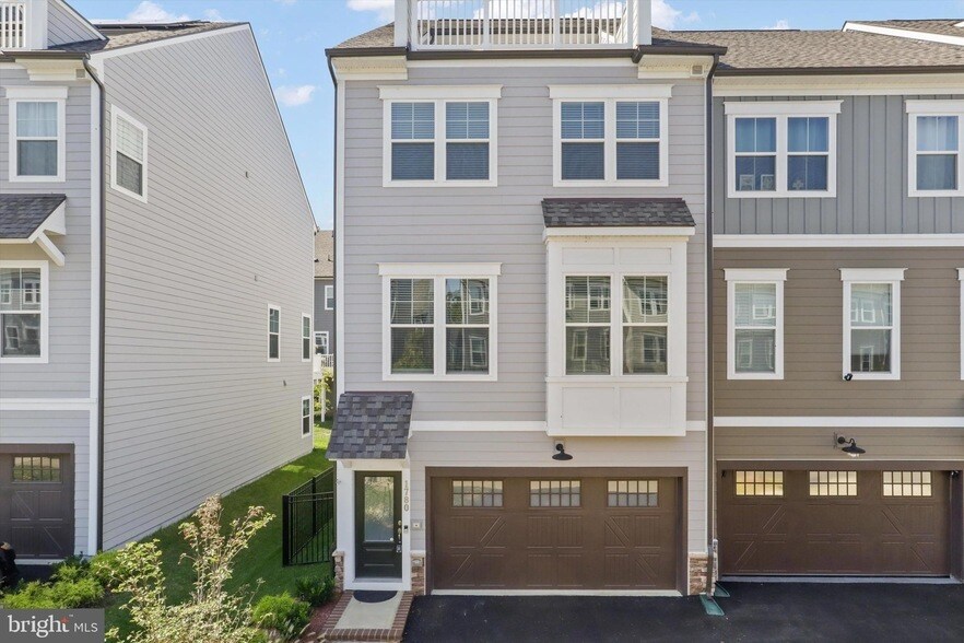 Foto principal - 1780 Cherry Birch St
