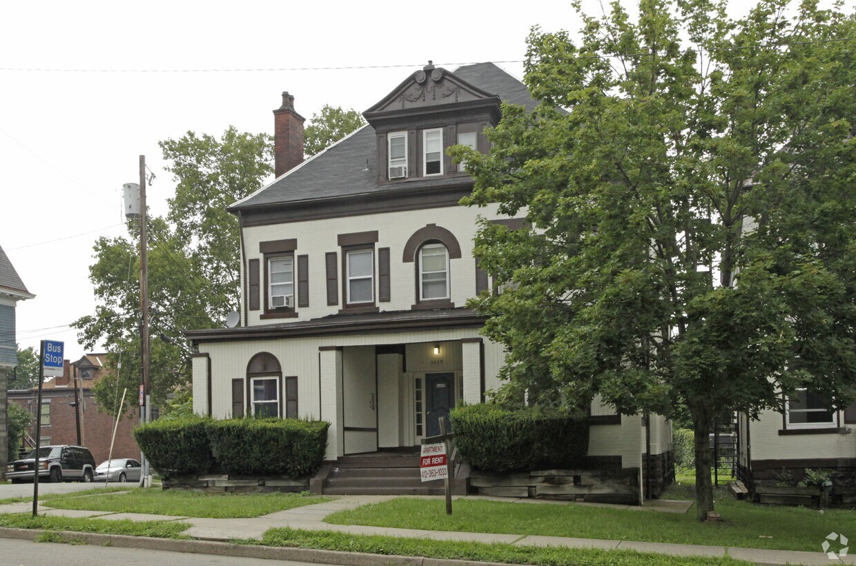 Building Photo - 5429 Stanton Ave
