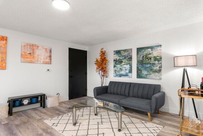 Building Photo - 1141 W 69th Ave