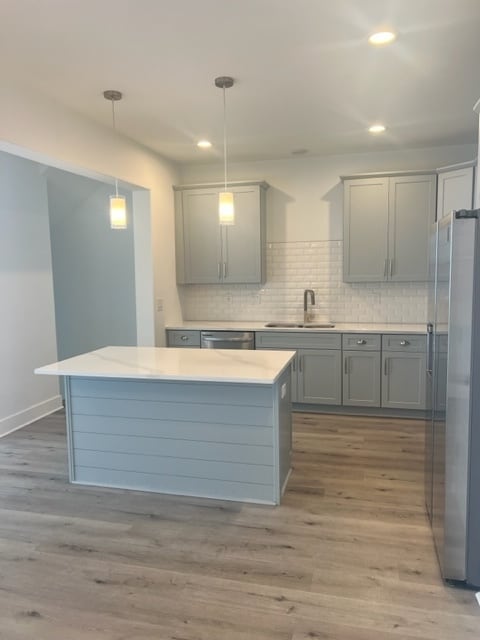 Foto del edificio - Stunning 3BR/3.5BA with 2+ car attached ga...