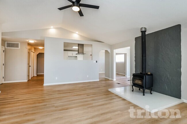 Foto del edificio - 1600 31st St SE