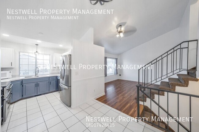 Foto del edificio - Charming 3-bed Bungalow in Layton