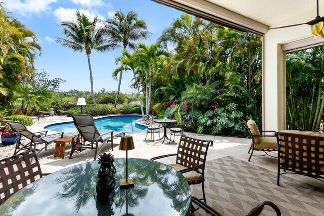 Foto del edificio - 6700 Fox Hollow Dr