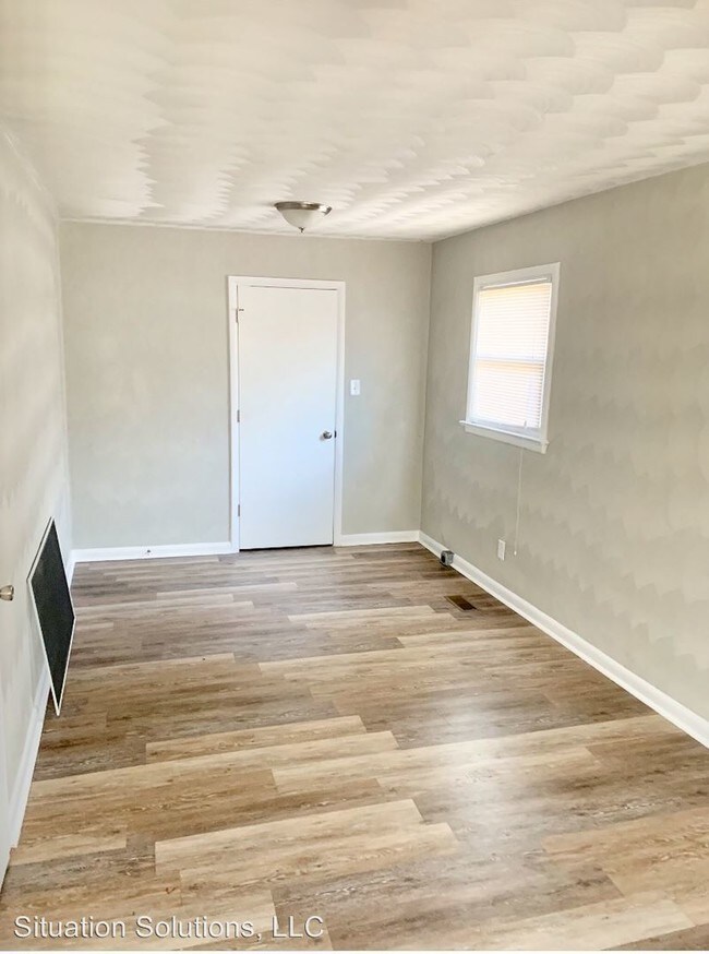 Foto del edificio - 3 br, 1.5 bath House - 1409 Martin Avenue