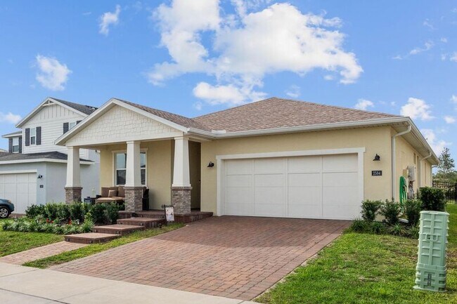 Building Photo - 2584 Park Ridge St