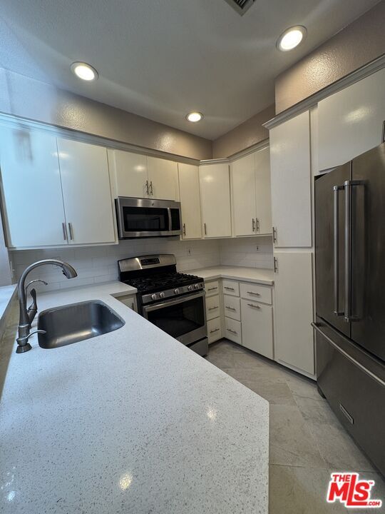 Building Photo - 12211 Idaho Ave