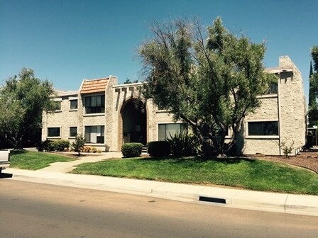Foto del edificio - 2364 Las Plumas Ave