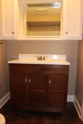 Building Photo - 256 Whipple St