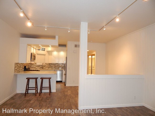 Building Photo - 5032 Dorado Dr