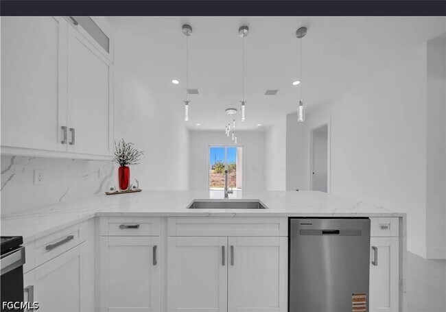Foto del edificio - 320 Poplar St