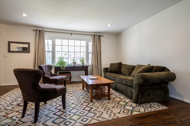 Foto del edificio - 29 Manor Ct