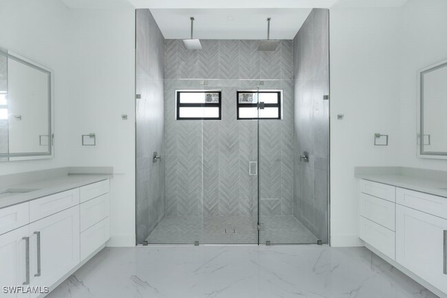 Foto del edificio - 3400 NW 21st Terrace