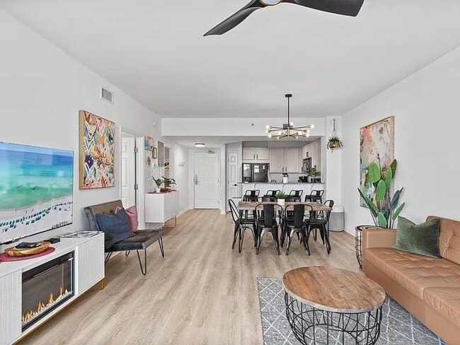 Building Photo - 4203 Indian Bayou Trail