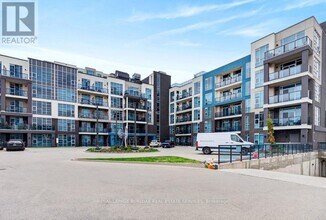 Building Photo - 10 Concord Pl