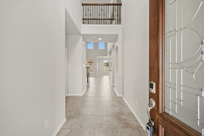 Building Photo - 223 Auburn Shores Ct