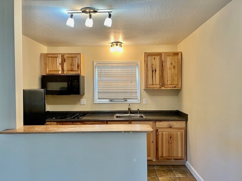 211 Spring St, Nevada City, CA 95959 Condo for Rent in Nevada City