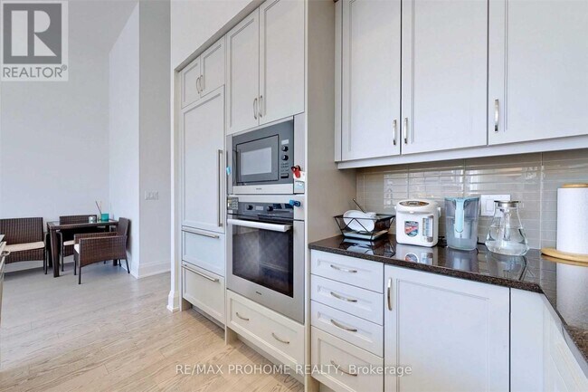 Building Photo - 20 Fred Varley Dr