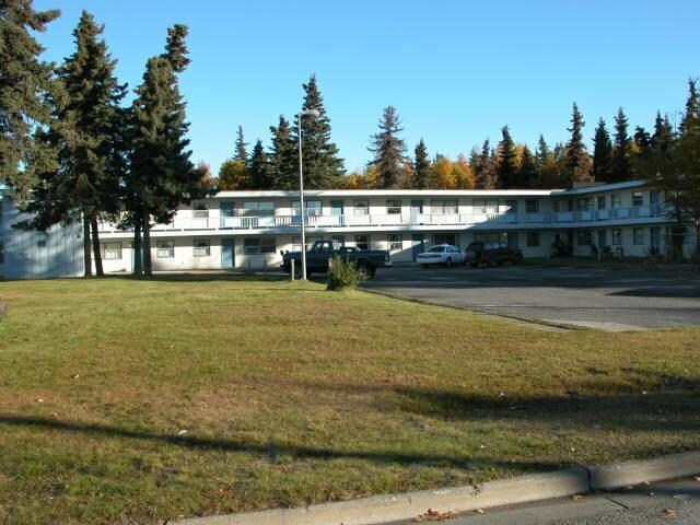 Primary Photo - Kaknu Manor