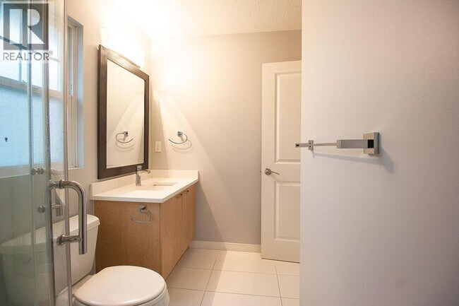 Photo du bâtiment - 5931 Williams Rd