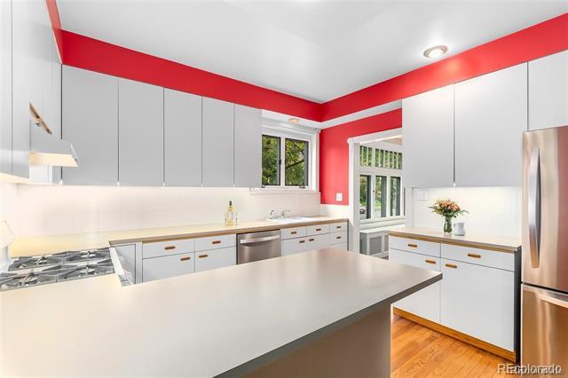 Foto del edificio - 861 N Humboldt St