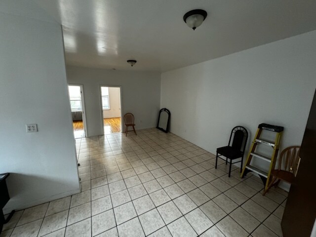 Building Photo - 131 Bay 37th St