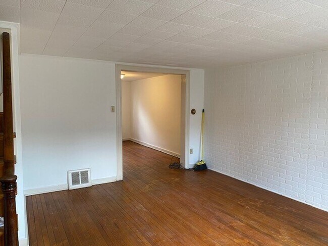 Foto del edificio - 2302 Kensington St