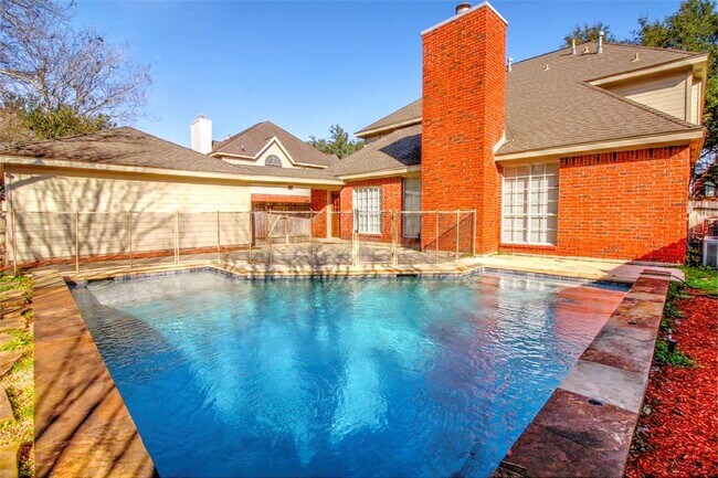 Foto del edificio - 3214 Richland Dr