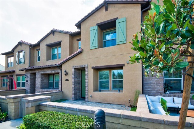 Foto del edificio - 2437 Sanabria Ln