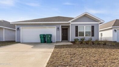 Building Photo - 5020 Rivergrass Dr
