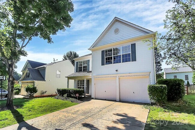 Building Photo - 14922 Edindale Dr