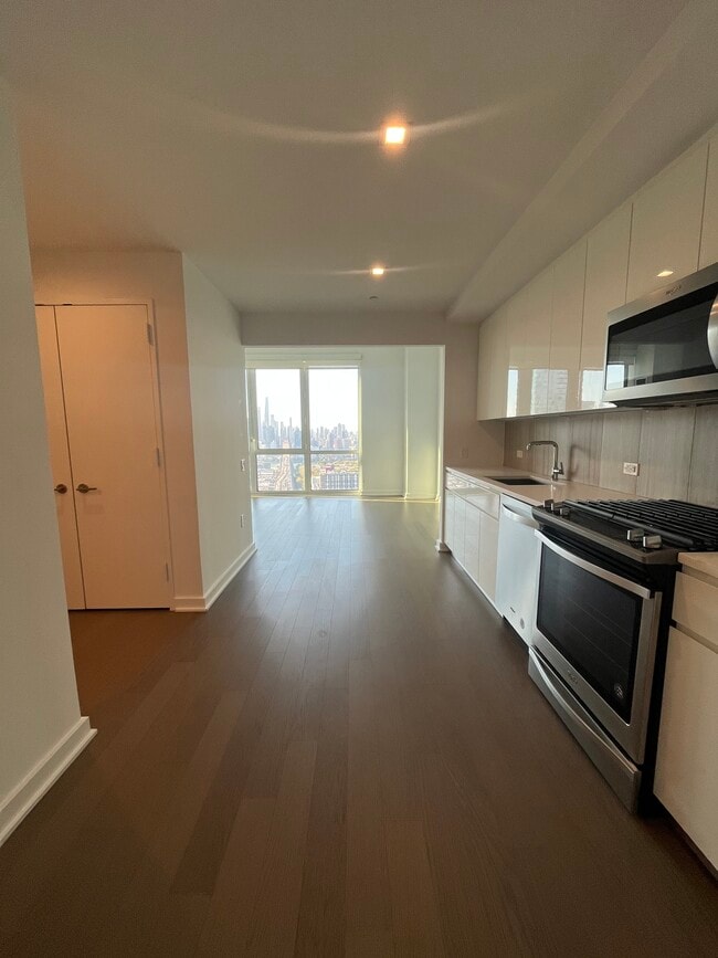 Interior Photo - Alta+