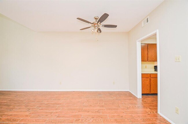 Foto del edificio - 8636 Wednesbury Ln