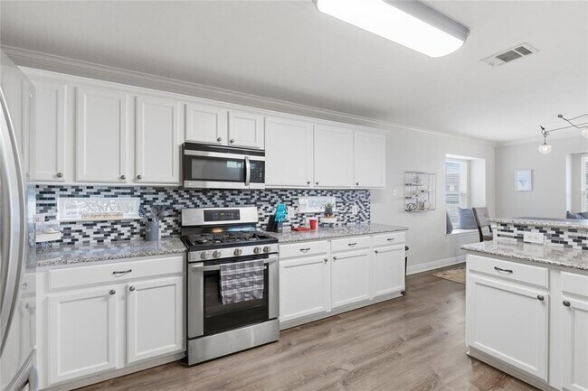 Foto del edificio - 258 Hogan