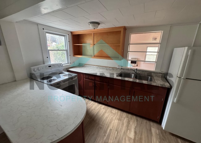 Building Photo - 2038 Saxapahaw-Bethlehem Church Rd