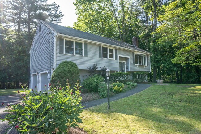 Foto del edificio - 54 Courtney Ave