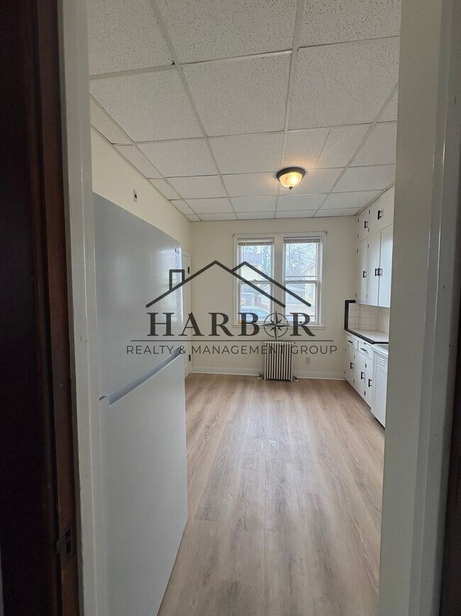 Foto del edificio - 711 1st Dr NW