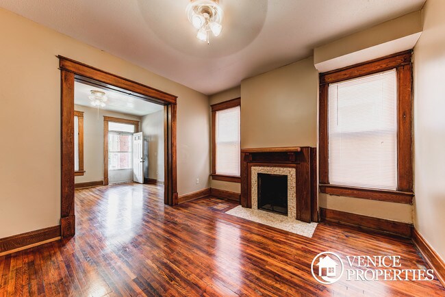 Foto del edificio - 2168 Summit St