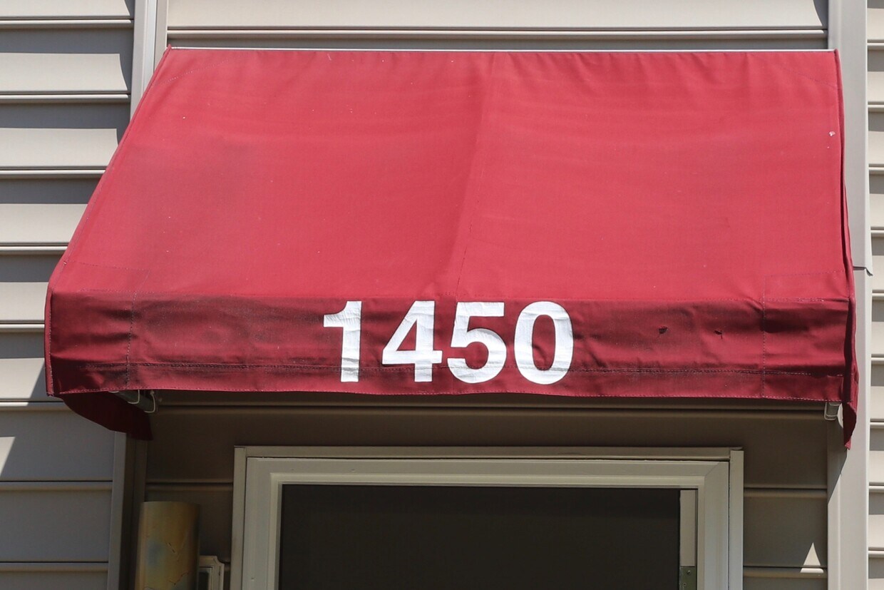 Foto del edificio - 1450 Devon Lane