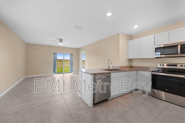 Building Photo - 17058 Oval Rum Drive