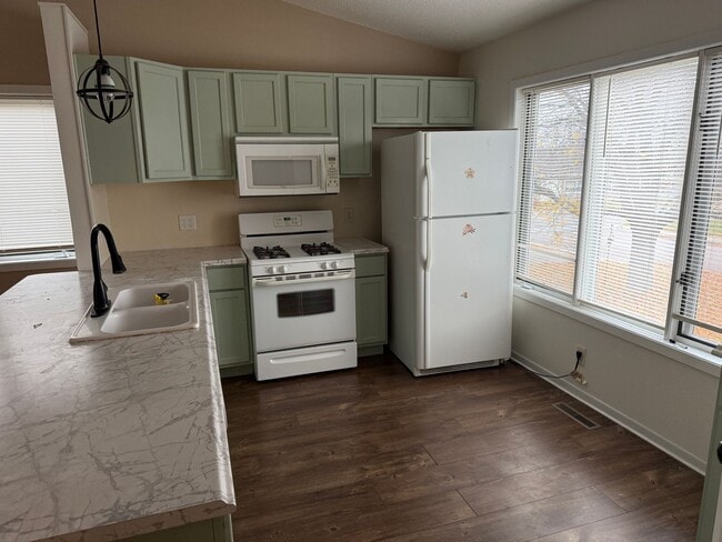 Foto del edificio - 3 Bedroom, 3 Bath Home for rent Close to t...