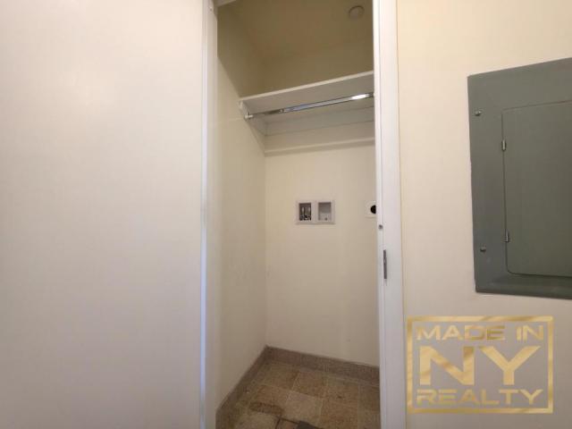 Foto del edificio - 1 bedroom in REGO PARK NY 11374