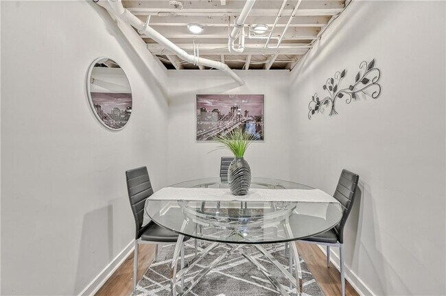 Foto del edificio - 1212 Eastridge Rd SW